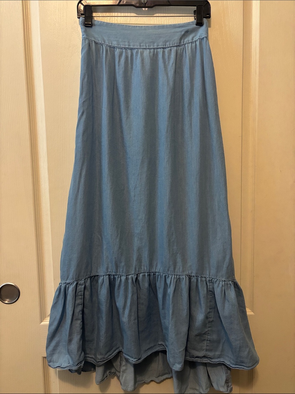 Jessica Simpson Chambray Ruffle-Hem Maxi Skirt With Stretch Elastic Waist